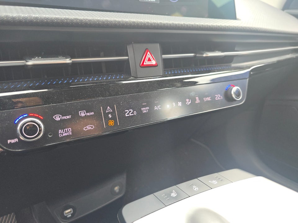 Kia EV6 77 Long Range Access 5d