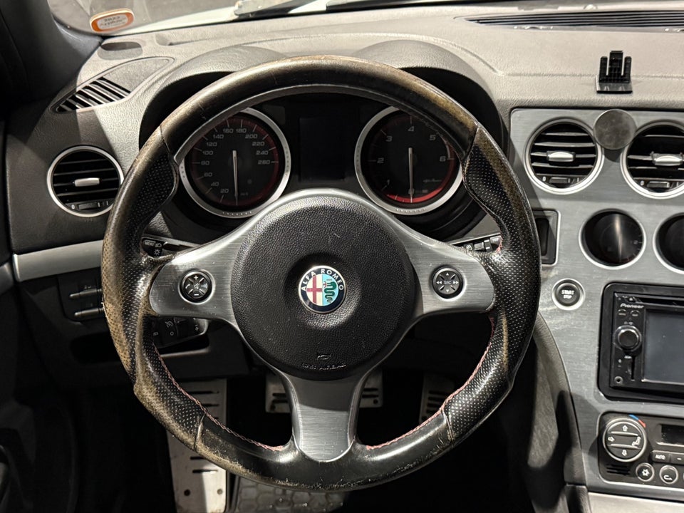 Alfa Romeo 159 2,4 JTDm 210 Ti Sportwagon 5d