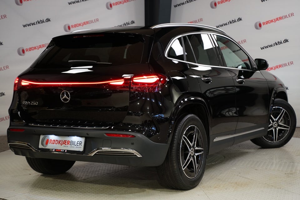 Mercedes EQA250 AMG Line 5d