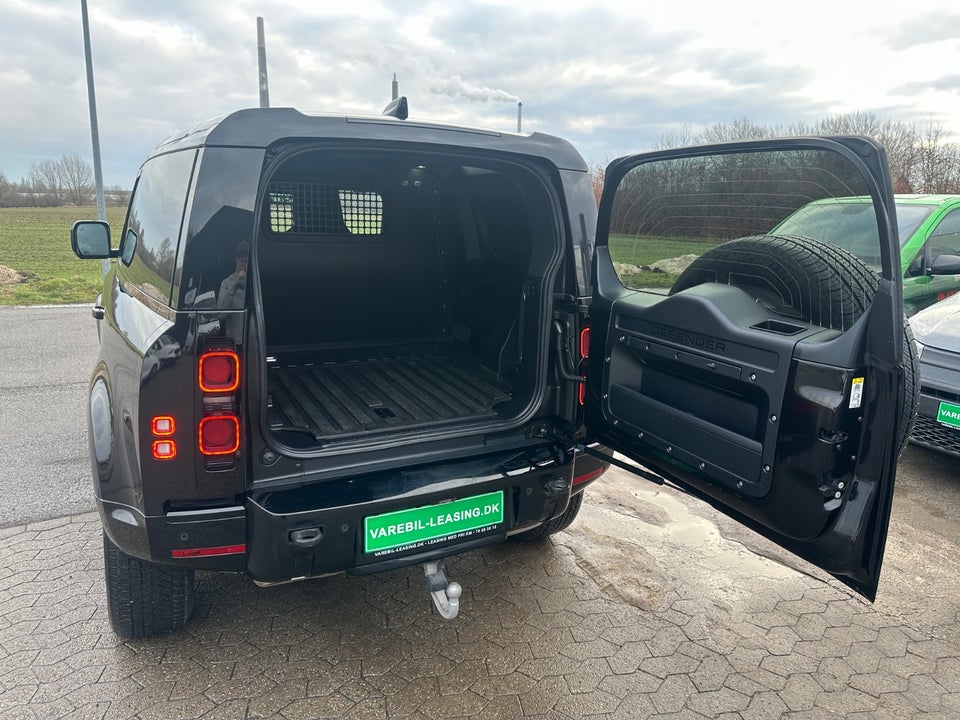 Land Rover Defender 90 3,0 D250 Hard Top X-Dynamic SE aut. Van 3d