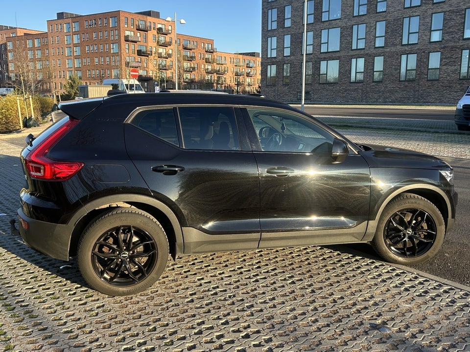 Volvo XC40 1,5 T5 ReCharge Plus Dark aut. 5d