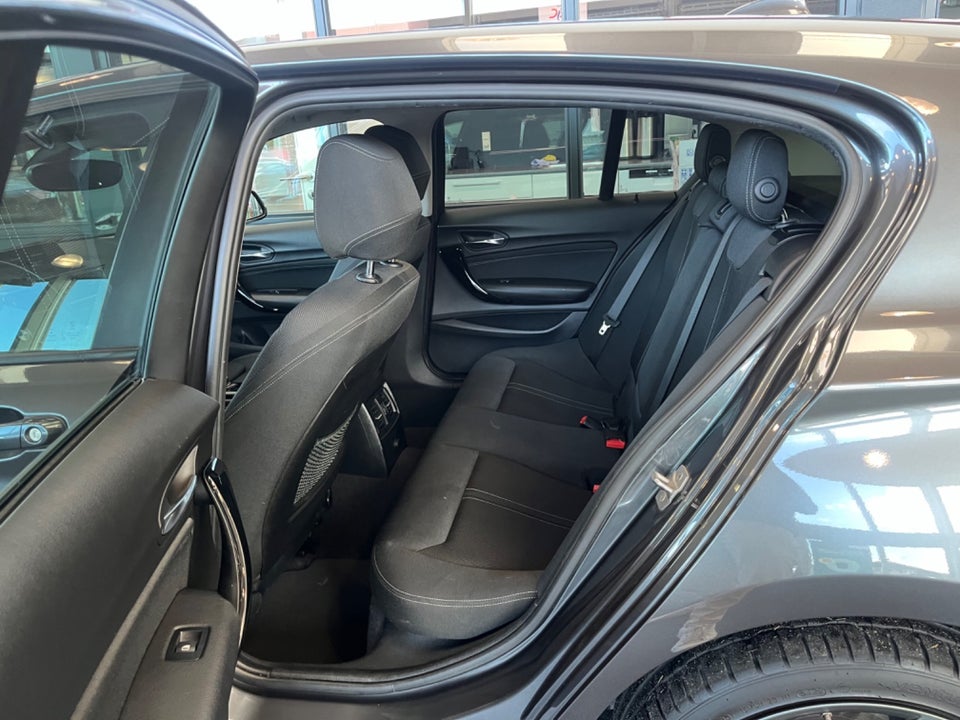 BMW 118i 1,5 Sport Line aut. 5d