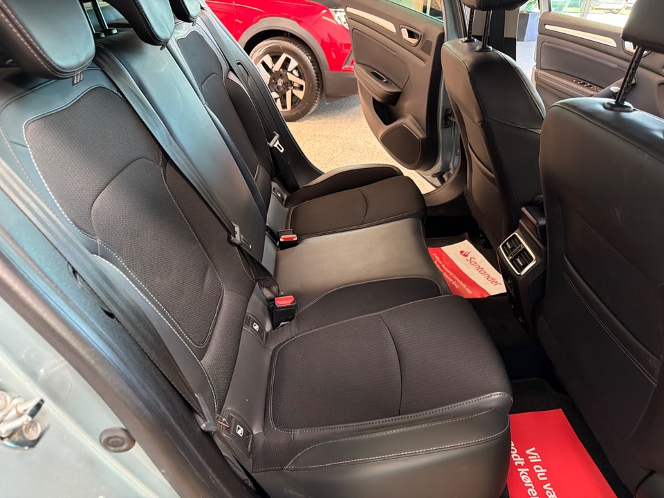 Renault Megane IV 1,6 E-Tech Intens Sport Tourer 5d