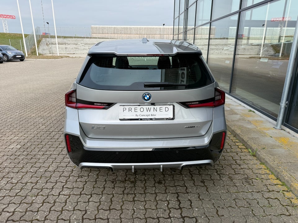BMW iX1 eDrive20 M-Sport 5d
