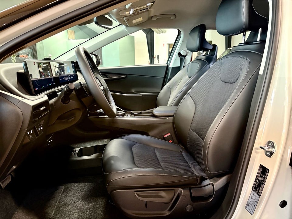 Kia EV6 84 Long Range Access 5d