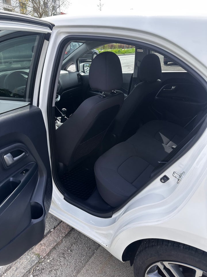 Kia Rio 1,2 CVVT World Cup 5d