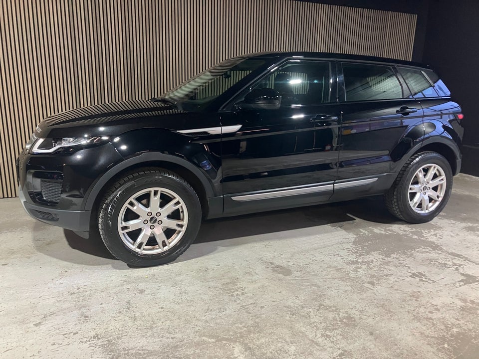Land Rover Range Rover Evoque 2,0 eD4 SE 5d