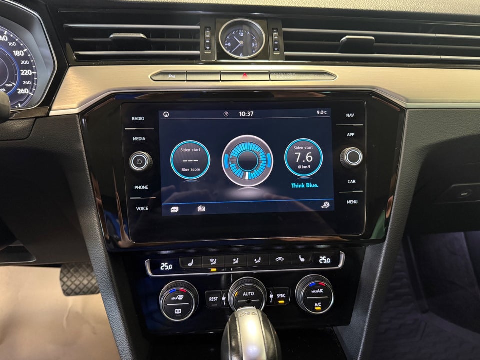 VW Passat 1,4 TSi 150 Highline Premium Variant DSG 5d