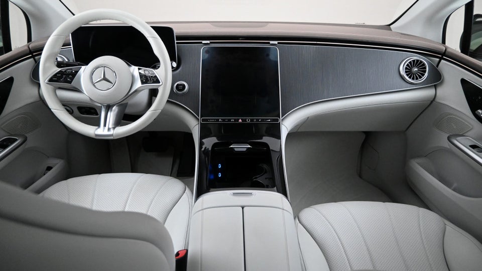 Mercedes EQE350 4d