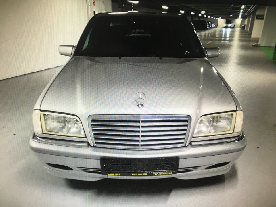Mercedes C240 2,4 Elegance stc. aut. 5d