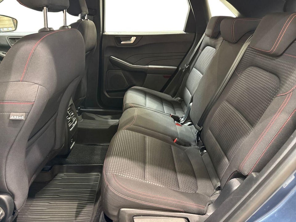 Ford Kuga 2,5 PHEV ST-Line CVT 5d