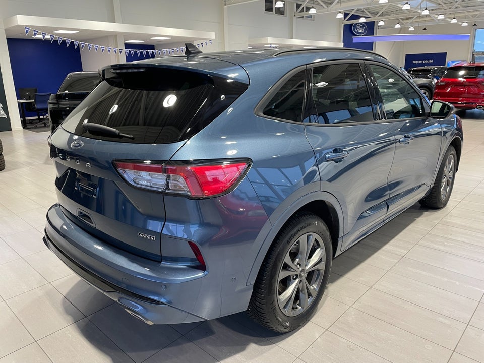 Ford Kuga 2,5 PHEV ST-Line X CVT 5d