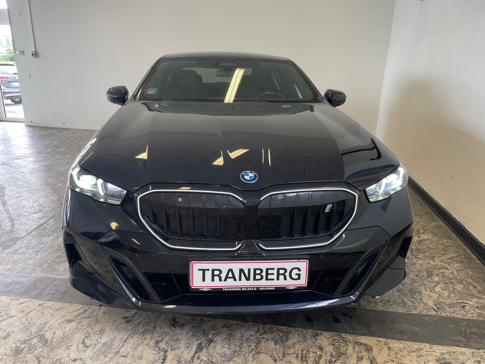 BMW i5 eDrive40 M-Sport Pro 4d