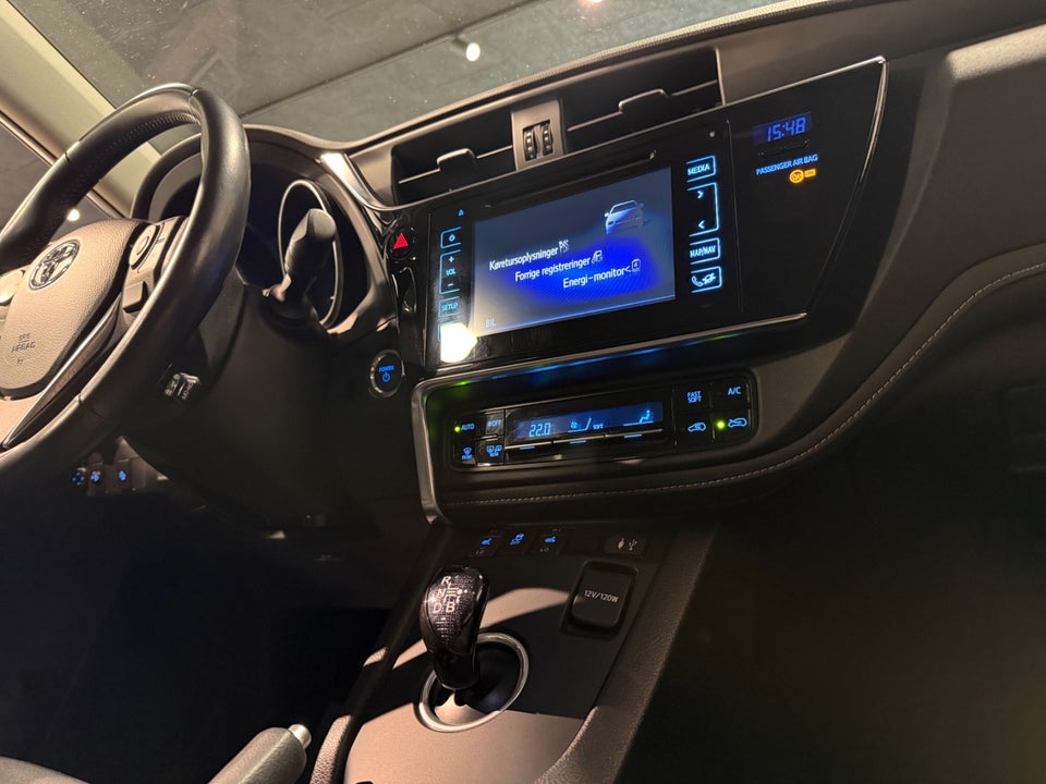 Toyota Auris 1,8 Hybrid H2 Comfort Touring Sports CVT 5d