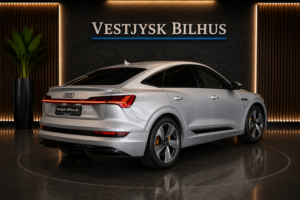 Audi e-tron 55 S-line Sportback quattro 5d