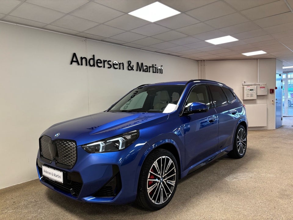 BMW iX1 xDrive30 M-Sport 5d