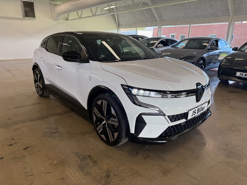 Renault Megane E-Tech 60 Iconic 5d