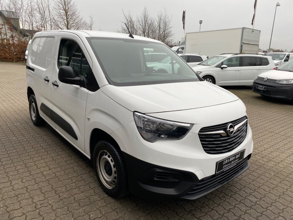 Opel Combo 1,5 D 75 Essentia L1V1