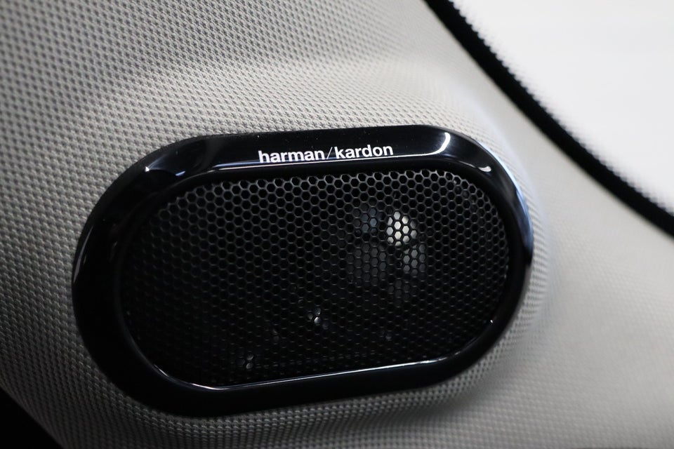 MINI Cooper SE Maximise 3d