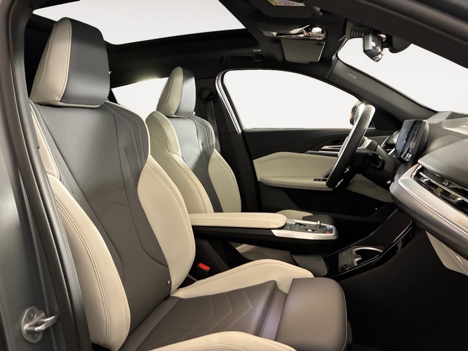 BMW iX2 xDrive30 Fully Charged 5d