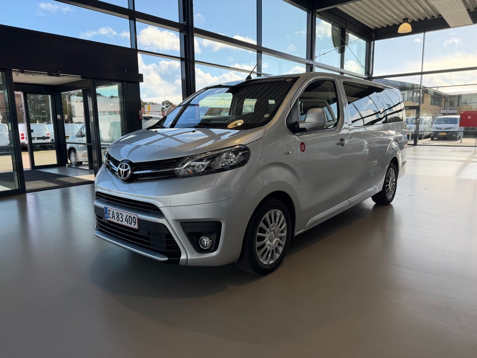 Toyota ProAce Verso 2,0 D 150 Long Family 4d