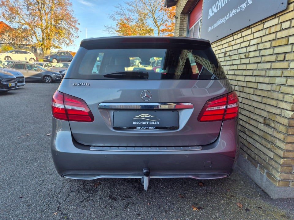 Mercedes B200 1,6 aut. 5d