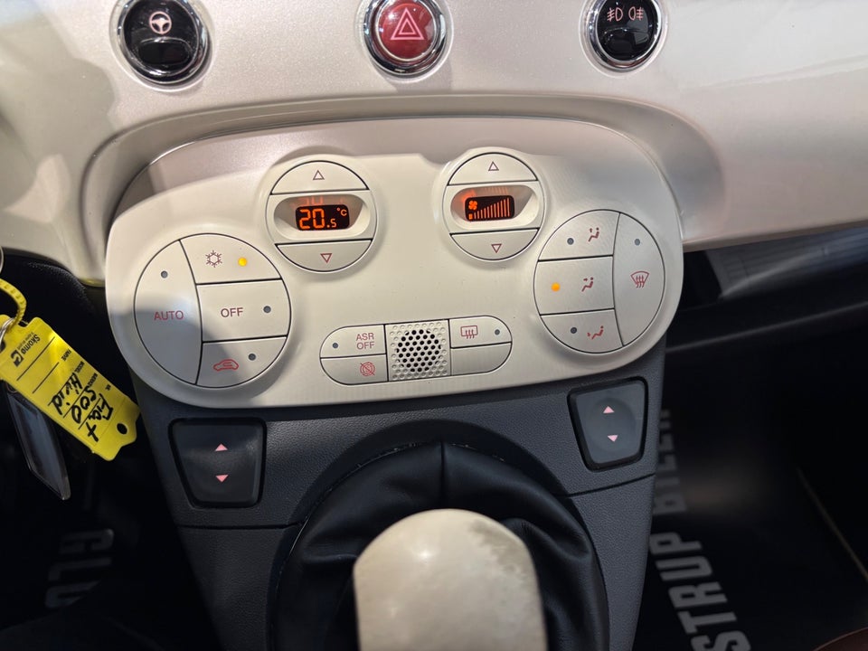Fiat 500 1,2 Lounge 3d