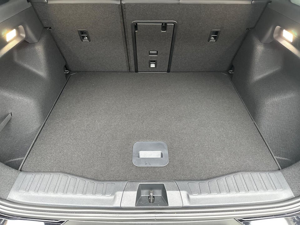 Ford Explorer 82 Premium Extended Range 5d