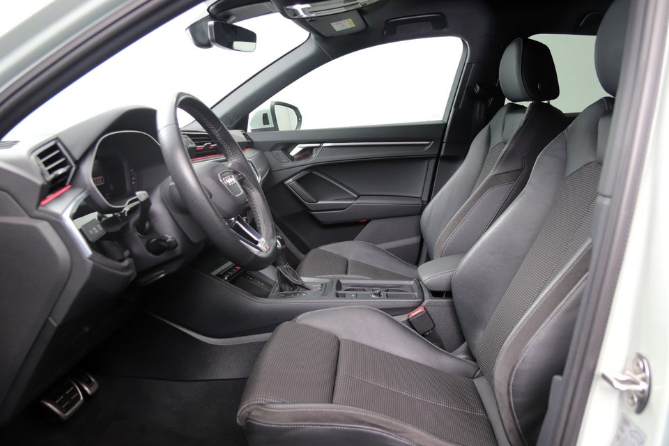 Audi Q3 45 TFSi e S-line plus Sportback S-tr. 5d