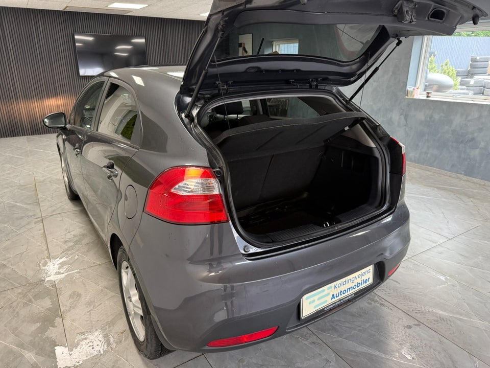 Kia Rio 1,2 CVVT World Cup 5d