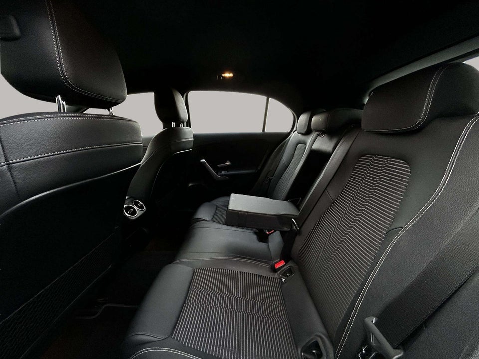 Mercedes A250 e 1,3 Progressive aut. 4d