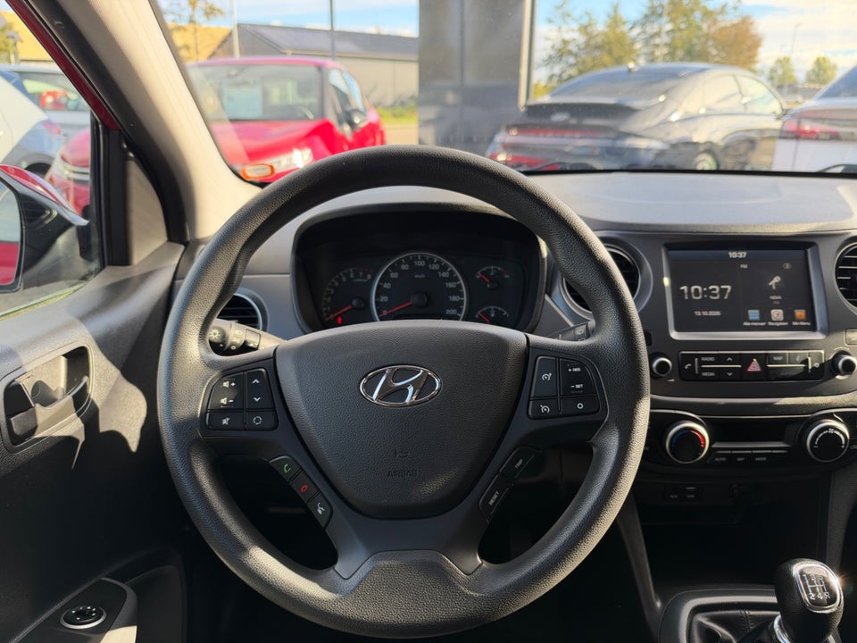 Hyundai i10 1,0 Touch 5d
