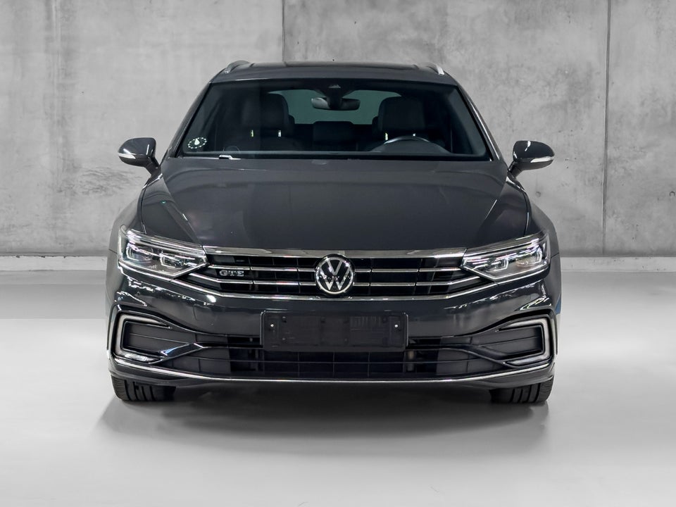 VW Passat 1,4 GTE High Variant DSG 5d