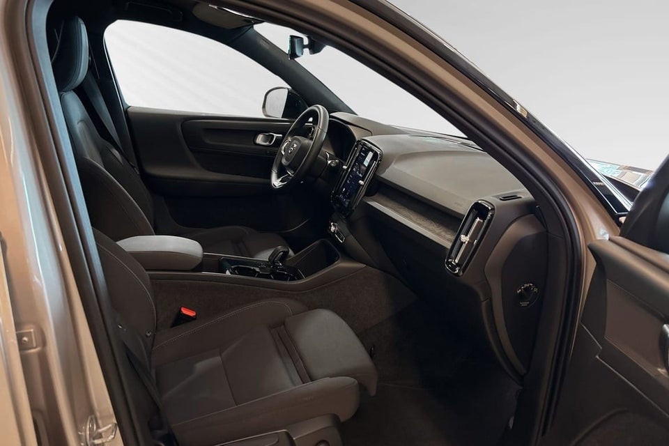 Volvo XC40 P6 ReCharge Plus 5d