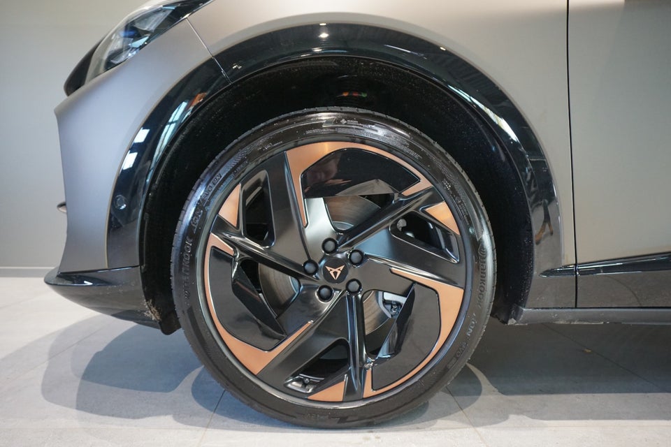 Cupra Tavascan 77 Adrenaline 5d