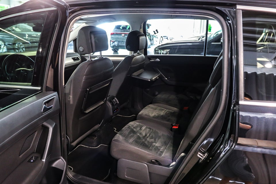 VW Touran 2,0 TDi 150 Comfortline DSG 7prs 5d