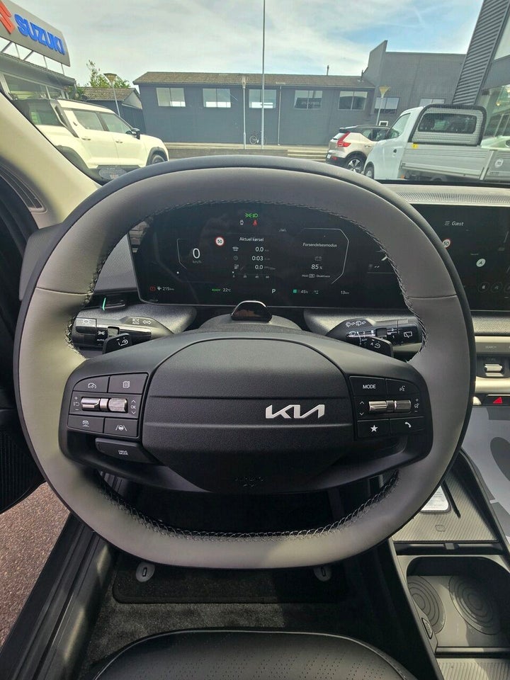 Kia EV4 81 Long Range Upgrade 5d