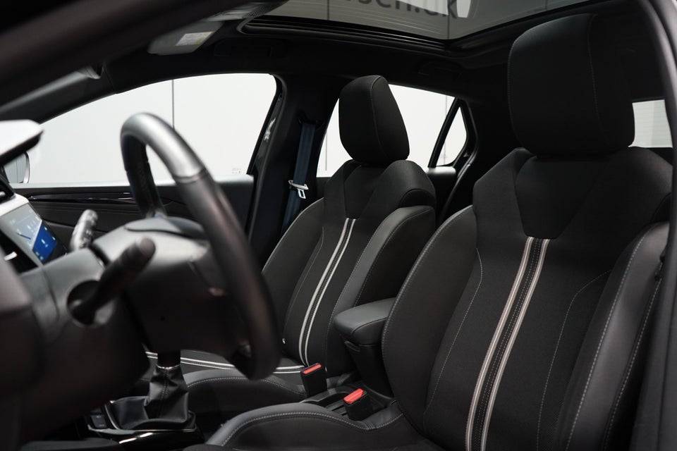 Opel Corsa 1,2 Sport 5d