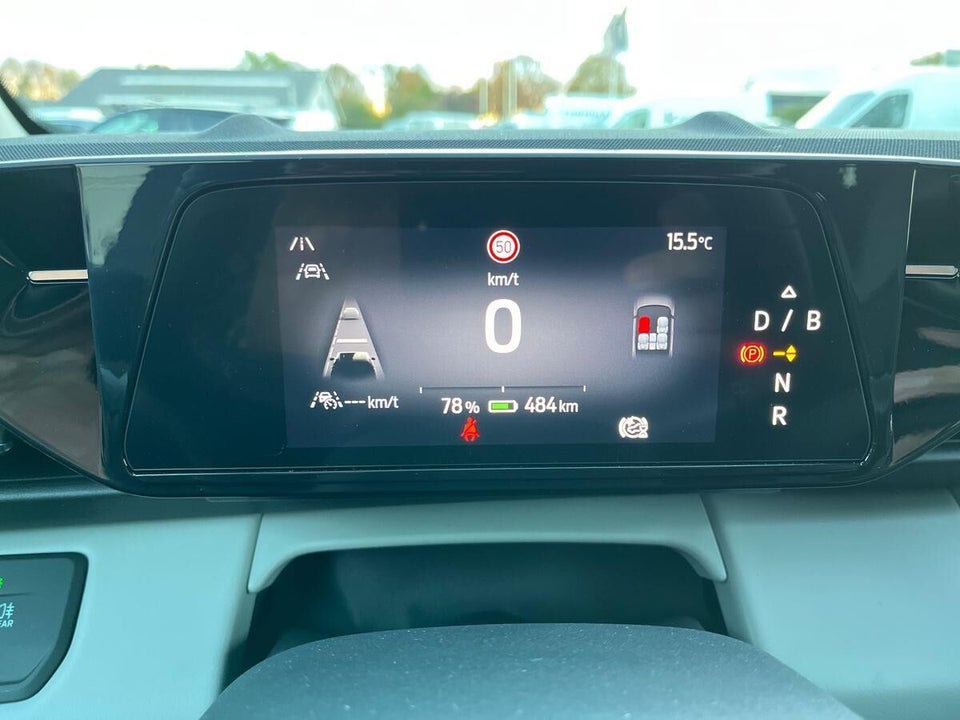 Ford Capri 77 Select Extended Range 5d