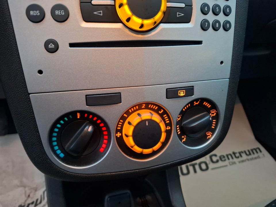 Opel Corsa 1,0 12V Enjoy 5d