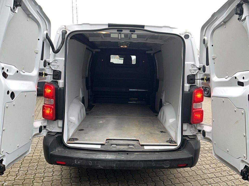 Toyota ProAce 2,0 D 144 Long Comfort Master aut. 4d