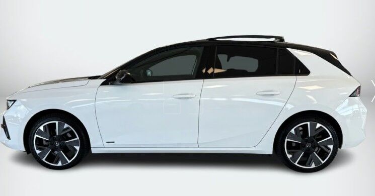 Opel Astra-e 54 Ultimate 5d