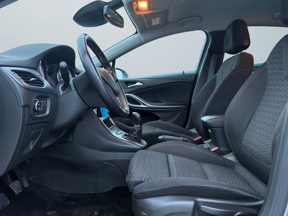 Opel Astra 1,4 T 150 Impress 5d