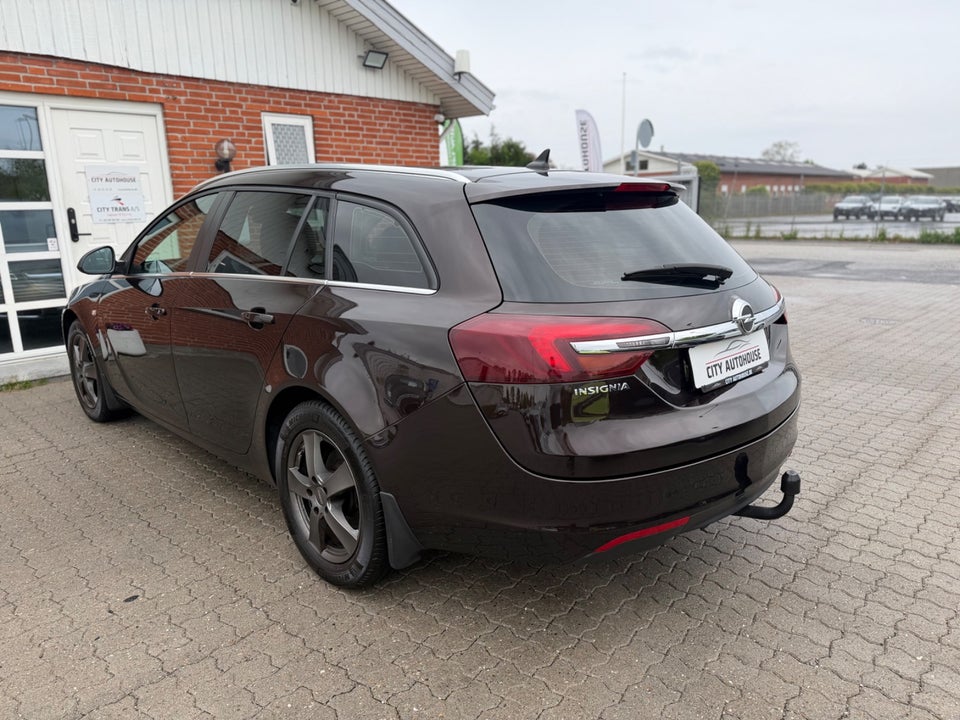 Opel Insignia 1,4 T 140 Edition Sports Tourer eco 5d
