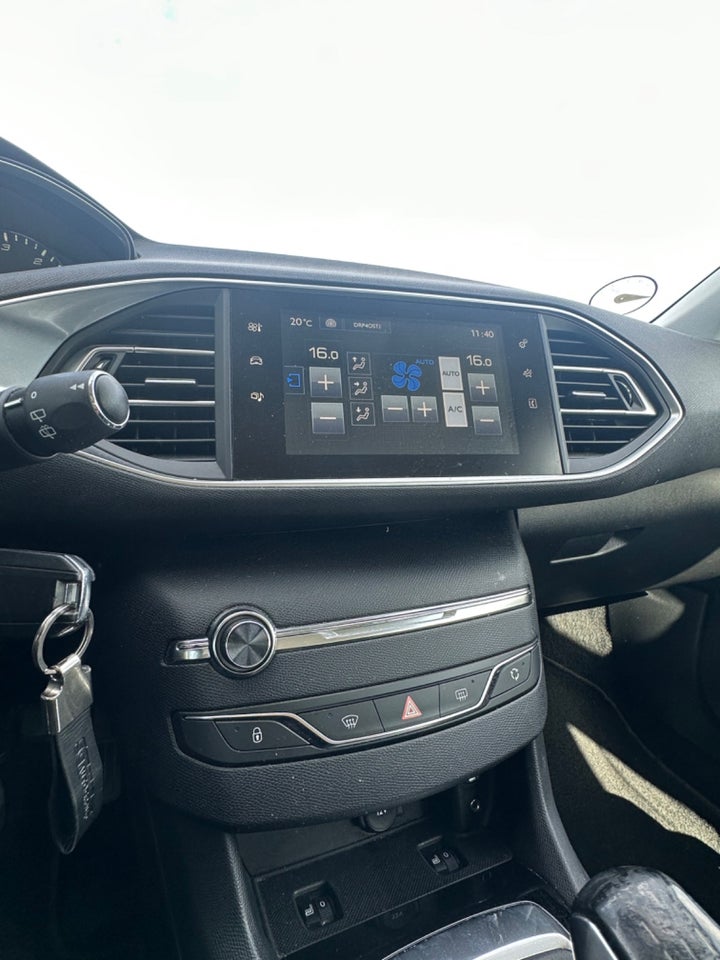 Peugeot 308 1,6 HDi 92 Active 5d