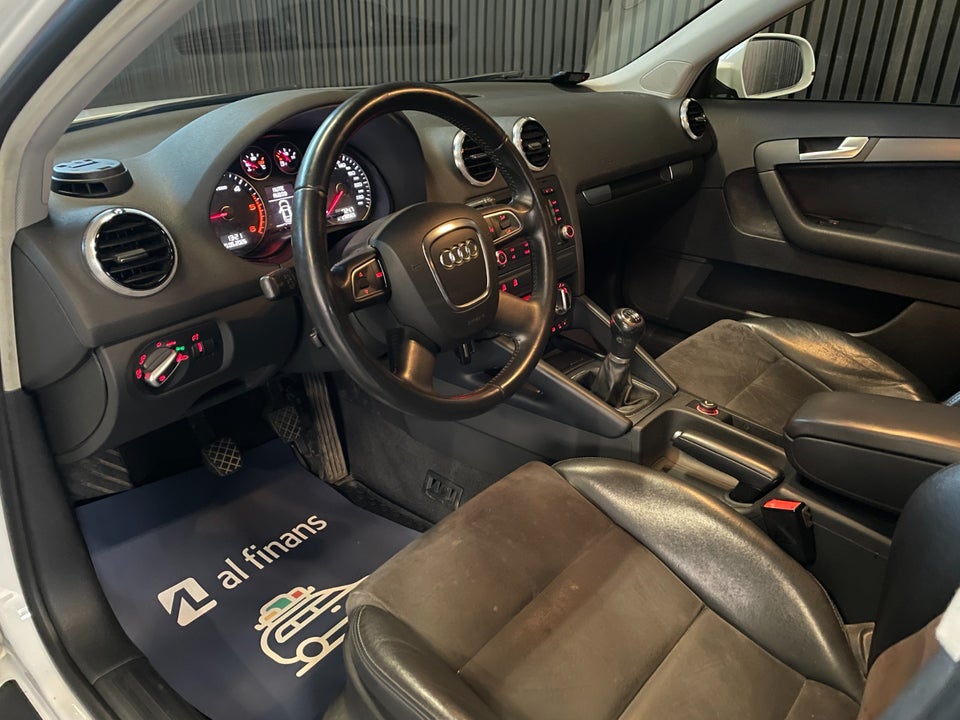 Audi A3 2,0 TDi 140 Ambition Sportback 5d