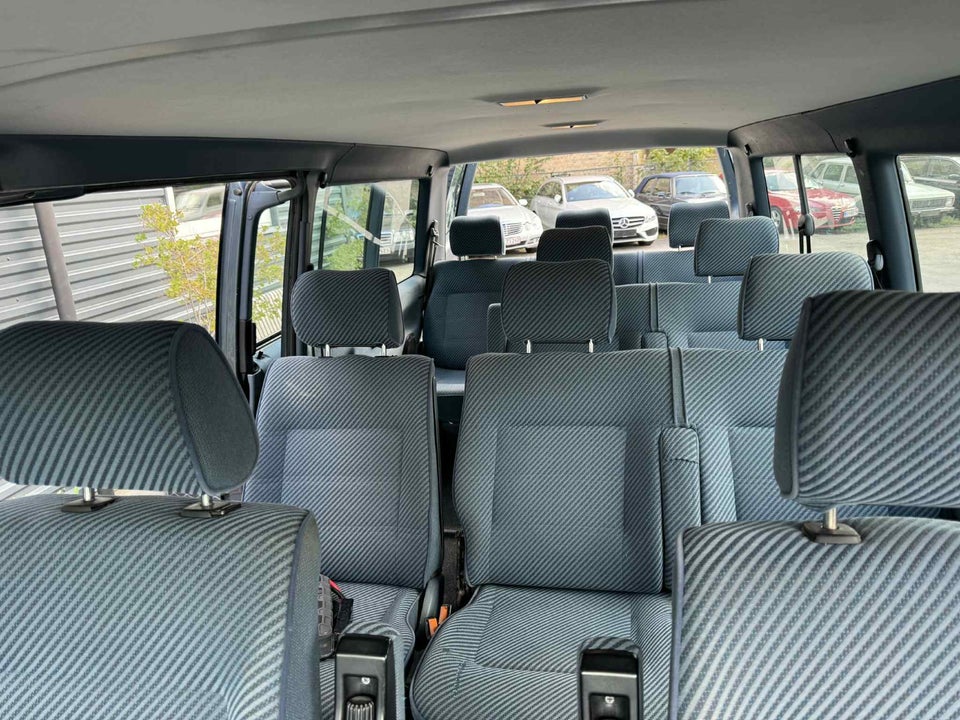 VW Caravelle 2,5 10prs 5d