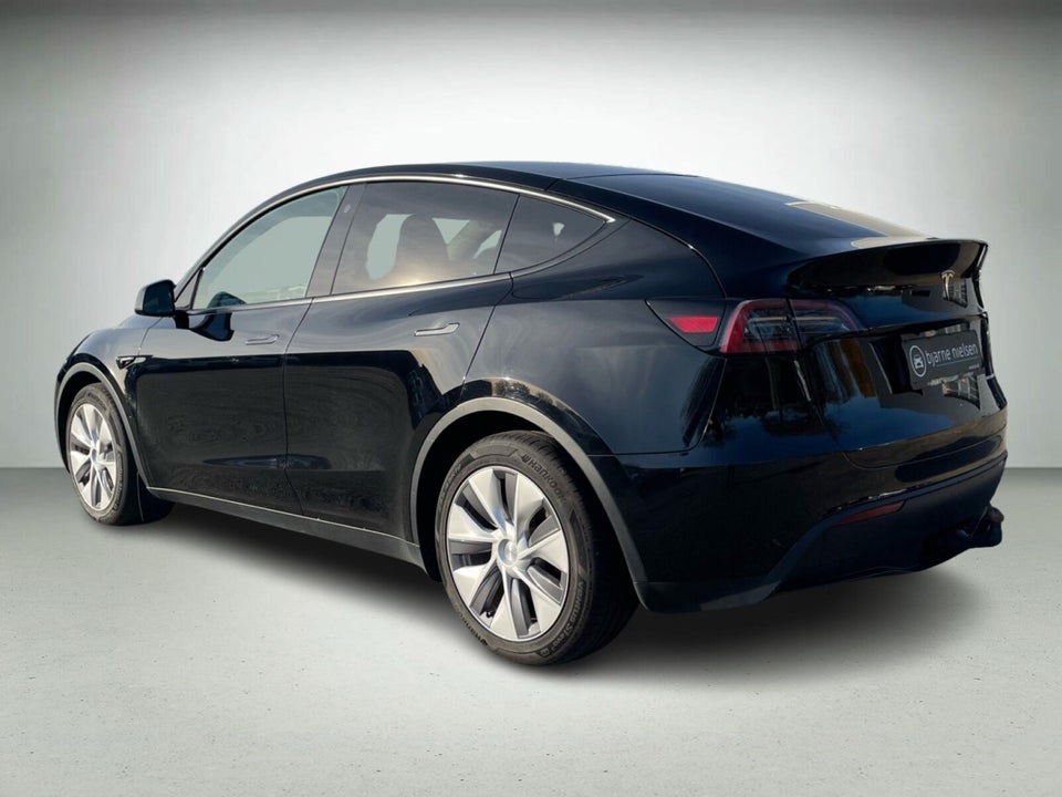 Tesla Model Y Long Range AWD 5d