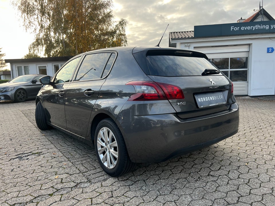 Peugeot 308 1,2 PureTech 130 Active 5d