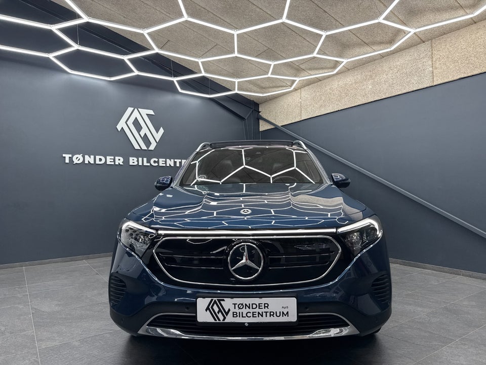 Mercedes EQB250 Progressive 7prs 5d